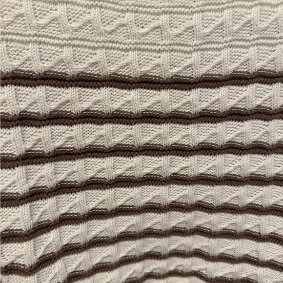 Miss Love White and Brown Striped Knit Sweater Vest Size L - Picture 5 of 9